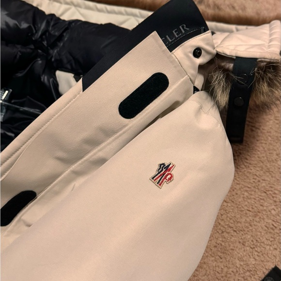 MONCLER GRENOBLE
LAPLANCE GORE-TEX SKI JACKET Small - Picture 10 of 10